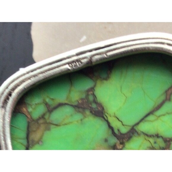 Gaspeite Sterling Silver Pendant With Intricate Bail Design - Picture 4 of 6